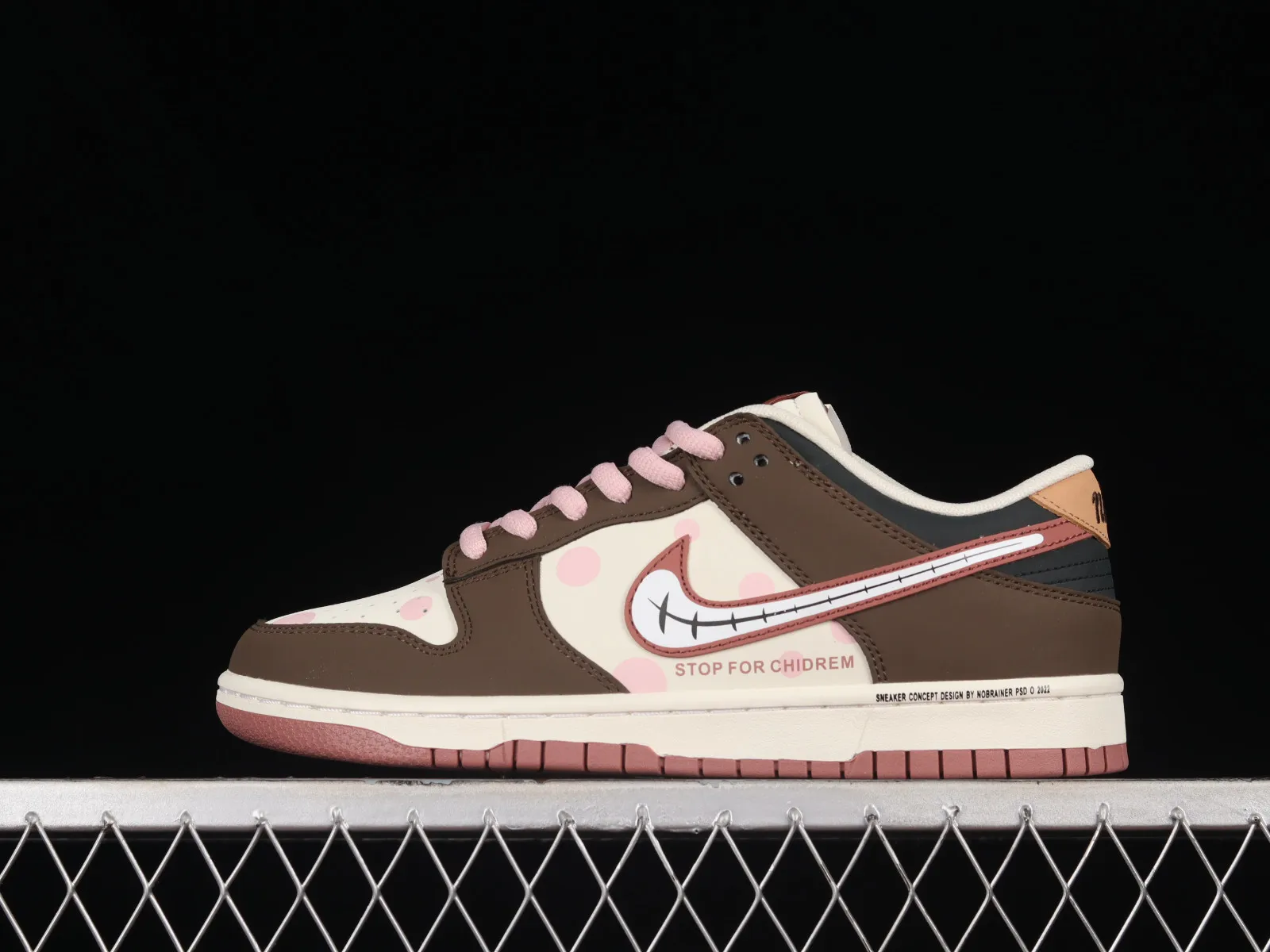 Otomo Katsuhiro x Nike SB Dunk Low Steamboy OST Dark Grey Pink GY2021-132