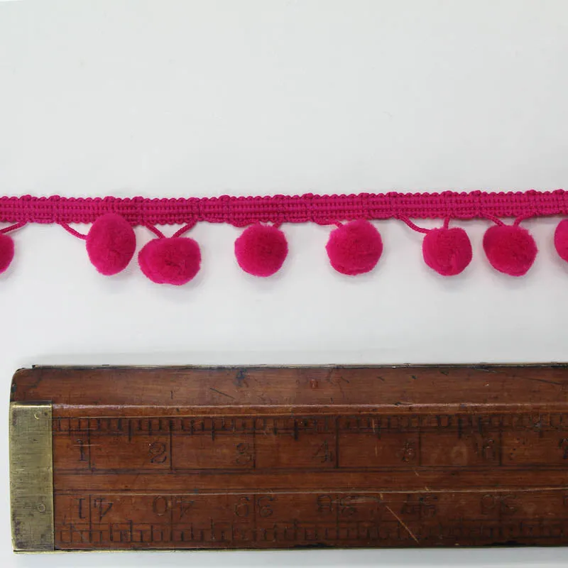 Pom Pom Trim - Bright Pink