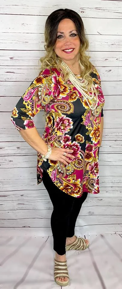 S-M-L : Magenta Floral & BLACK Scoop Tunic