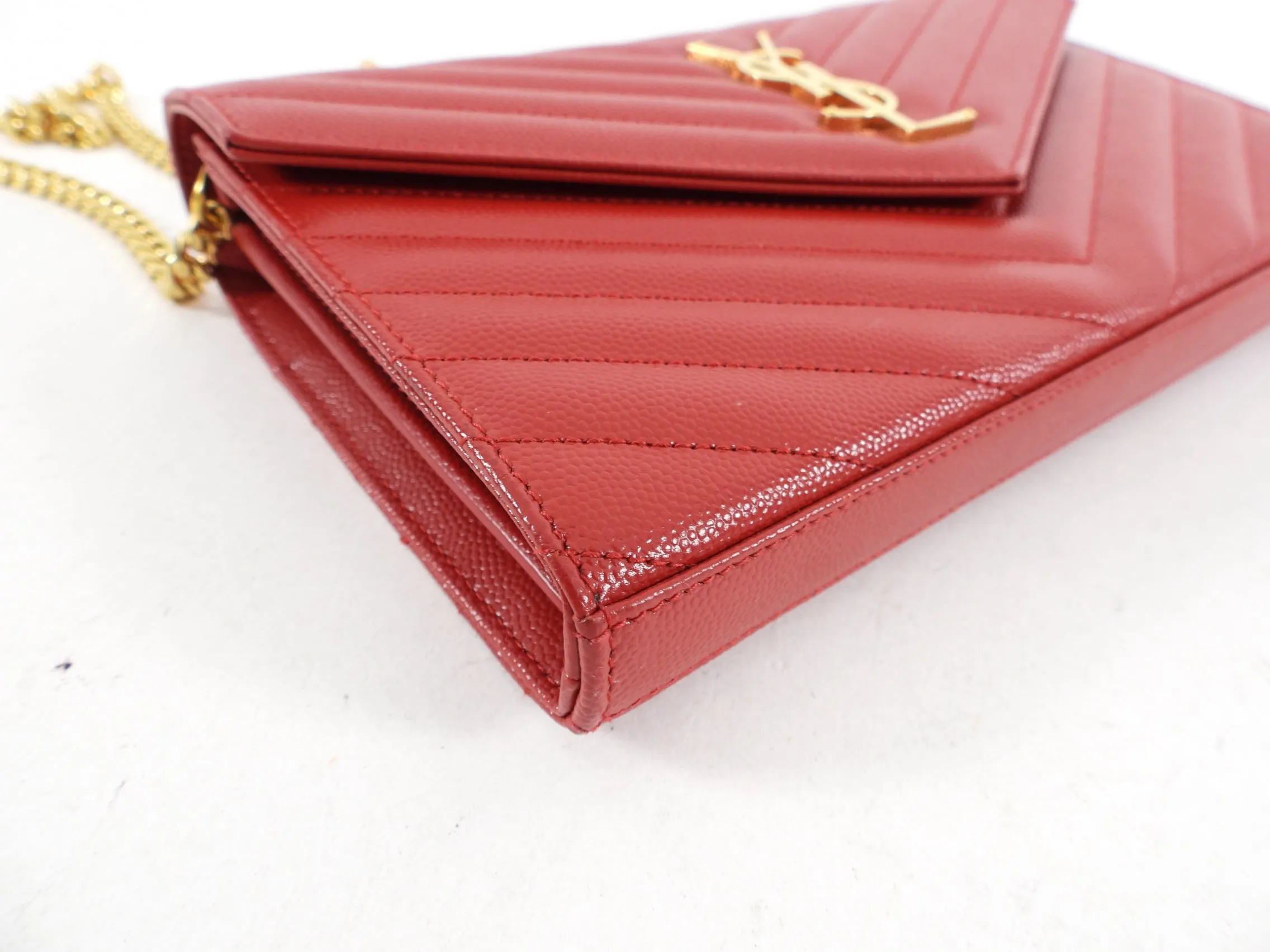 Saint Laurent Red Chevron Small Kate Wallet on Chain Bag